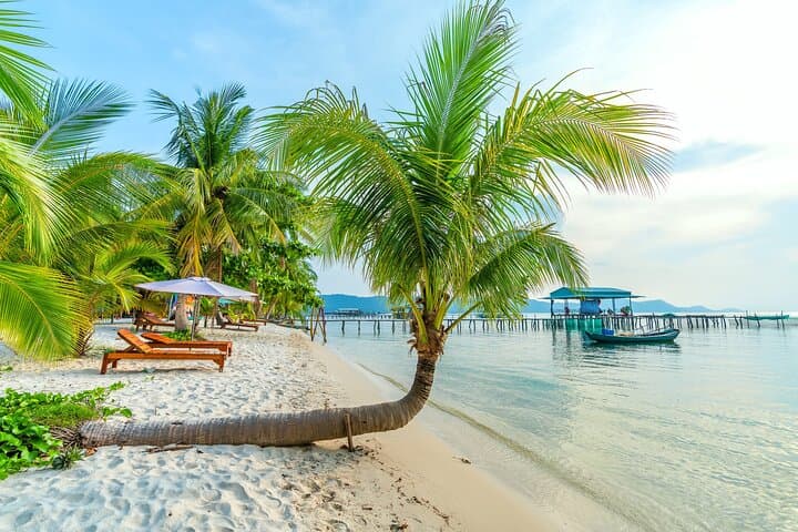 Explore the Vibrant Culture of Phu Quoc: A Private Tour Adventure photo 2