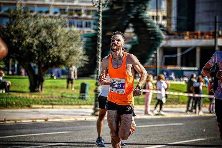 Athens Urban Run: 6–8 km Hidden Route Through Plaka & Historical Centre