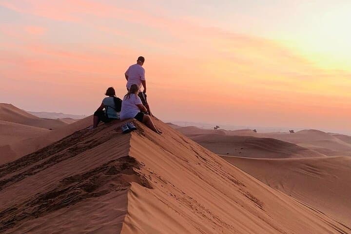Liwa Overnight Desert Camping & BBQ from Abu Dhabi — Rub' al Khali Adventure photo 2