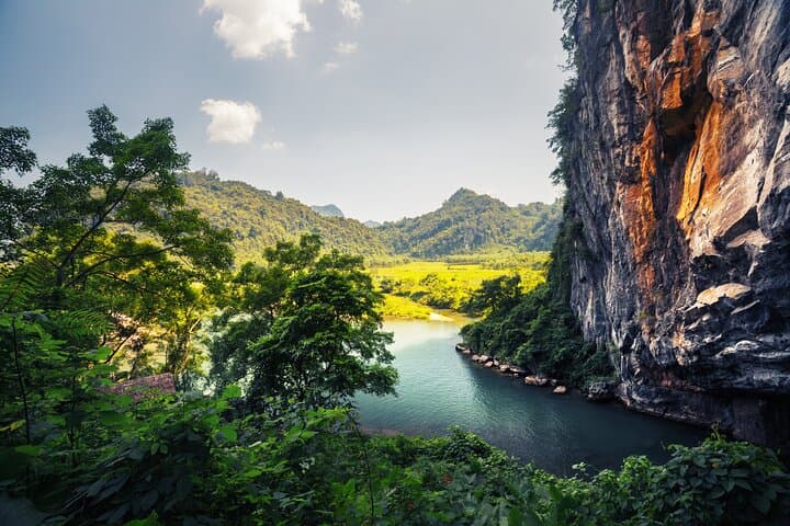 Hue to Phong Nha: Private Day Tour to the Vietnam DMZ and Phong Nha Caves photo 6