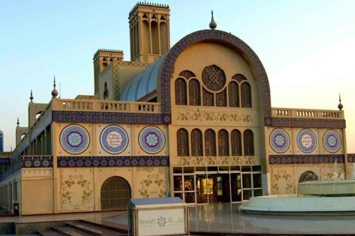 Five Emirates Day Tour from Dubai — Beaches, Mountains & Heritage in One Day