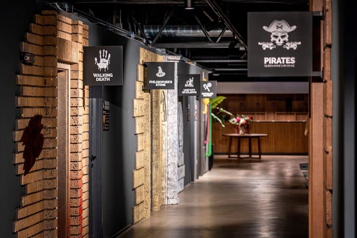 Hologate VR Arena Ljubljana — Virtual Reality Gaming Experience photo 5