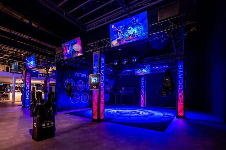 Hologate VR Arena Ljubljana — Virtual Reality Gaming Experience