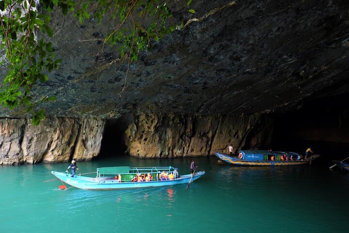 Private Kayak Through 4.5km of Phong Nha Cave — Full-Day Adventure