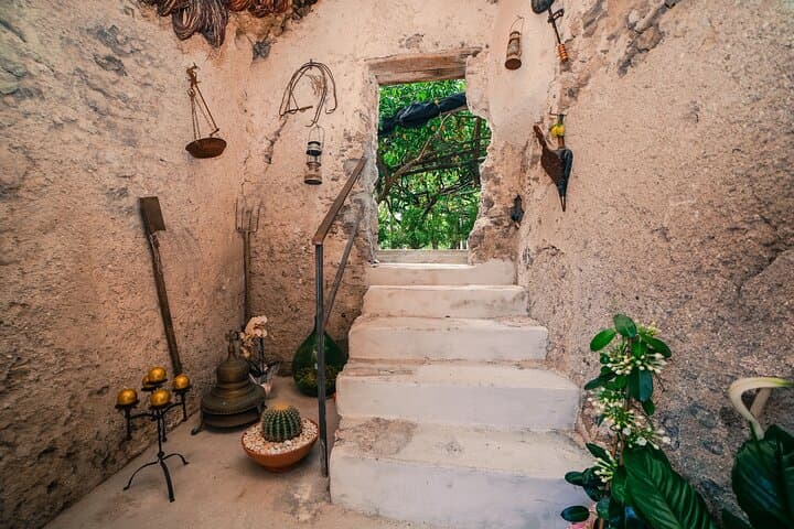 Amalfi Coast Lemon Grove Tour with Tasting in Pontone photo 6