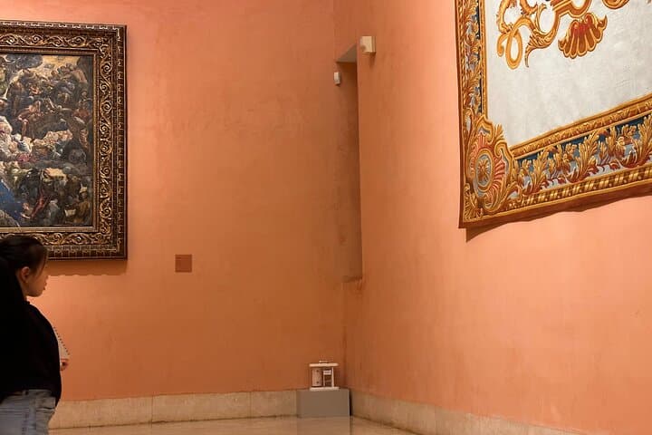 Interactive Thyssen-Bornemisza Family Tour — Madrid Museum Experience for Kids photo 2