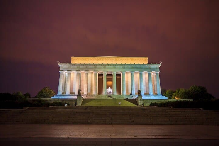Illuminated Icons: Private Evening Tour of Washington, D.C.'s Monuments photo 4