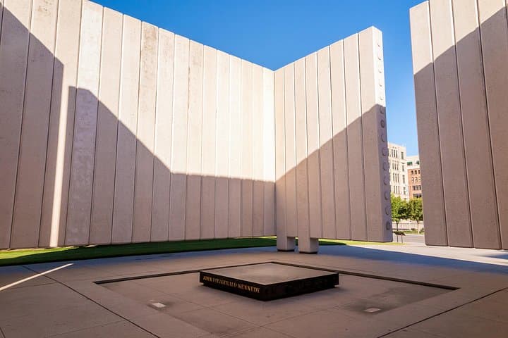 Inside Dallas' JFK Legacy: Private 3-Hour Dealey Plaza & Sixth Floor Museum Tour photo 2