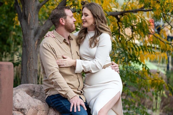 Private Photography Experience in Downtown Manitou Springs — 2-Hour Romantic Photo Session photo 4