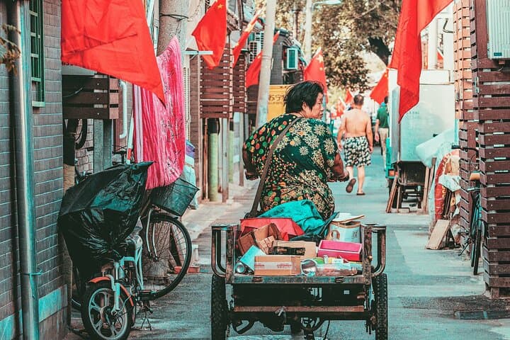 Beijing Hutong Food Walking Tour — Drum Tower, Snacks & Local Brewery photo 3