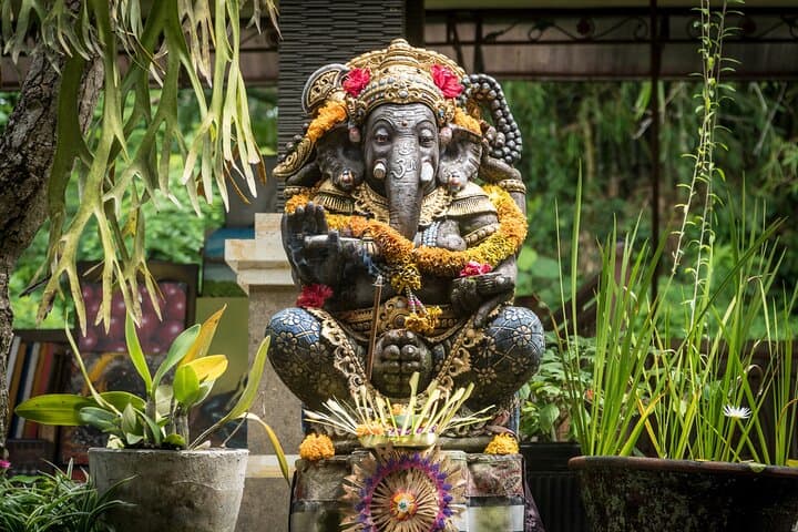 Full-Day Private Ubud Tour: Monkey Forest, Rice Terraces & Holy Springs photo 3