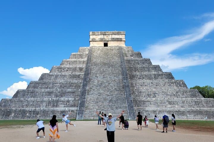 Chichén Itzá & Cenotes Day Trip from Playa del Carmen: Ik Kil, Hubiku & Valladolid photo 2