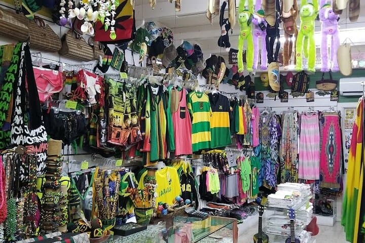 Doctors Cave Beach Montego Bay: Snorkel, Swim & Hip-Strip Shopping photo 6