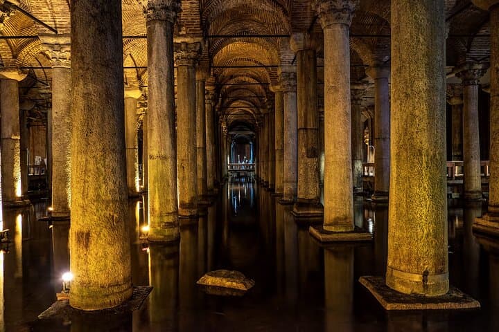 Inside Istanbul's Basilica Cistern: Private Full-Day Tour in Sultanahmet photo 6