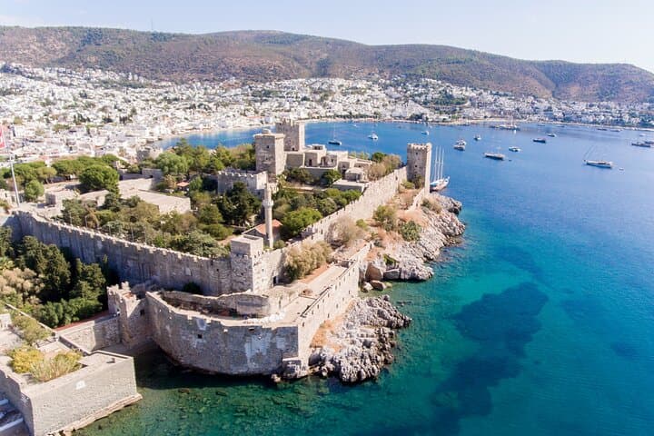 Private Full-Day Bodrum Tour: Castle, Museum & Ancient Halicarnassus photo 5