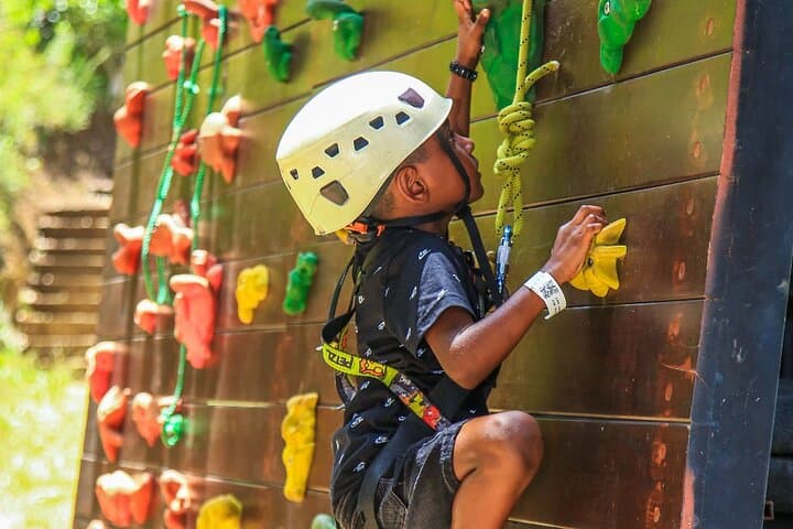30-Minute Guided Wall Climbing in Ella — Intro to Indoor Rock Climbing photo 5