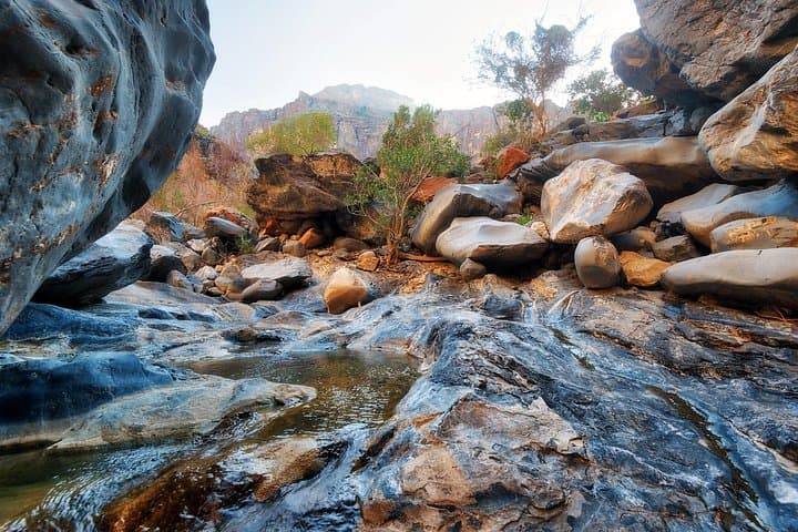 Private Snake Canyon Tour — Jebel Shams Day Hike and Water Canyoning photo 3