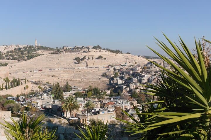 Full-Day Hebron Private Tour from Jerusalem — Sites, Stories & Local Lunch photo 6