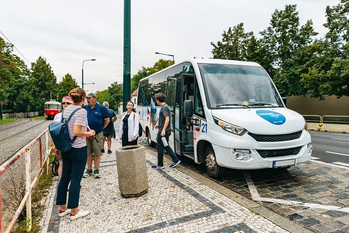 Prague Castle Skip‑the‑Line Guided Tour with Vltava Boat Cruise photo 6