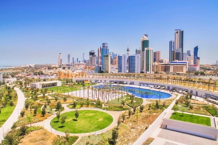Private Heritage Souq and Modern Malls Tour in Kuwait City photo 1
