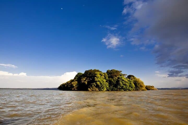 Bahir Dar & Blue Nile Falls: 2-Day Lake Tana Monasteries and Waterfall Tour photo 3