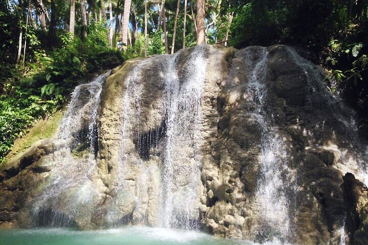 Osmeña Peak to Kawasan Falls: Full-Day Private Canyoneering and Hike from Cebu