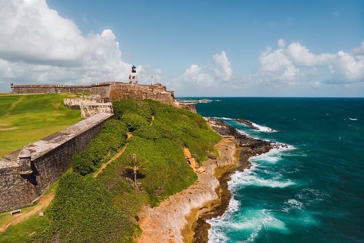 Full-Day Private West Puerto Rico Tour: Crash Boat, Guajataca & Rincón