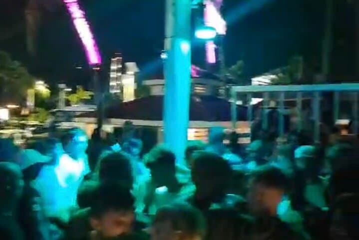 Antigua Nightlife Tour: Club Crawl, Hookah Lounges & VIP Bars photo 5