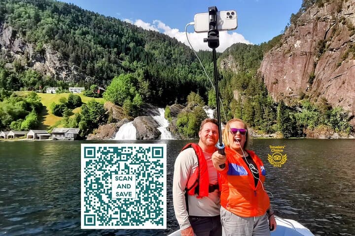 Mostraumen Private Fjord Cruise from Bergen — Zodiac & Pontoon Experience photo 6