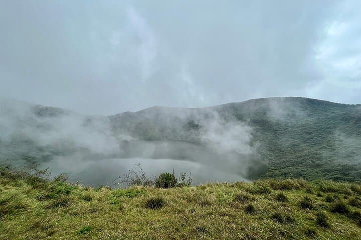 Bisoke Volcano Hike: Summit Crater Lake, Golden Monkeys & Rwanda's Volcanoes photo 4