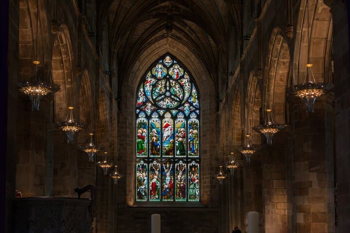 Romantic Walks in Roslin — Private Tour of Rosslyn Chapel, Glen & Castle