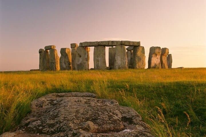 Archaeologist-Led Private Stonehenge & Windsor Castle Tour from London photo 3