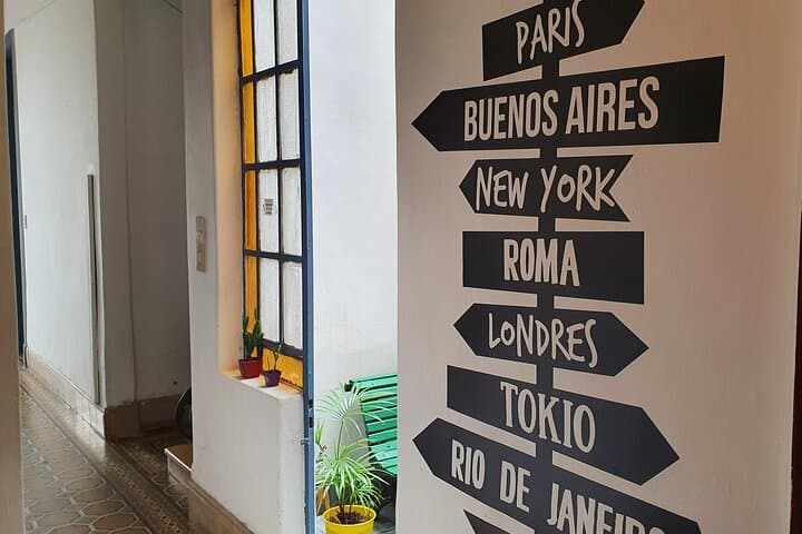 Private Tango Lessons in Buenos Aires: Learn from International Instructors photo 3