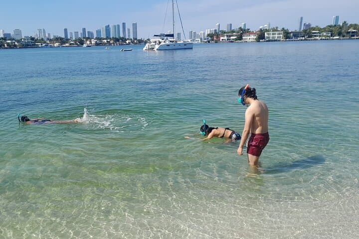 Biscayne Bay Snorkel: Beginner-Friendly Private Tour to a Miami Sandbar photo 5