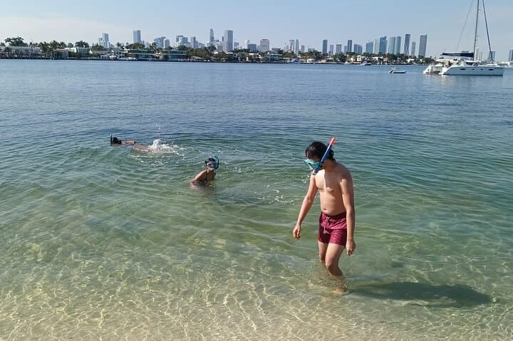 Biscayne Bay Snorkel: Beginner-Friendly Private Tour to a Miami Sandbar photo 2