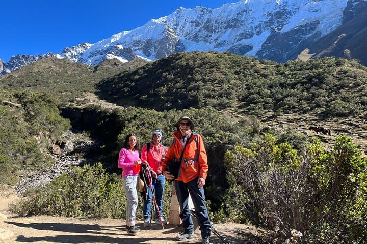 Full-Day Trek to Humantay Lake: Sunrise Hike from Cusco photo 3