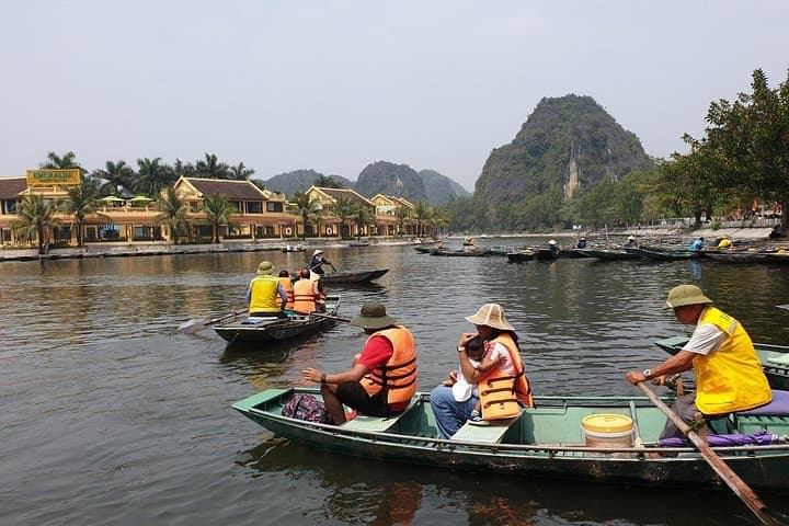 Vietnam in 8 Days: Ho Chi Minh to Hanoi Highlights Tour photo 4