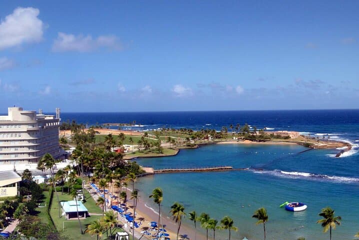Private Scuba Diving Intro at Caribe Hilton — 3.5-Hour Beginner Dive in San Juan photo 2