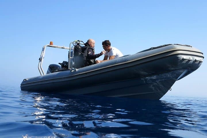 Hurghada Speed-Boat Scuba: 1-Hour Red Sea Dive with Hotel Pickup photo 3