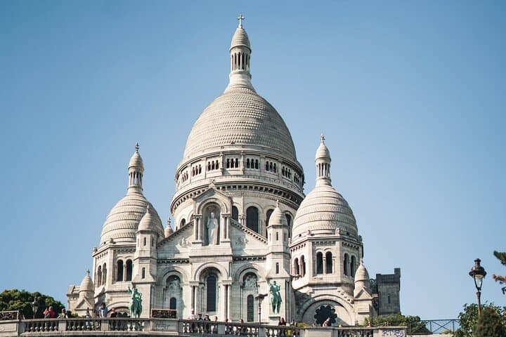 Montmartre Walking Tour & Sacre Coeur — Semi‑Private Hilltop Art Walk photo 1