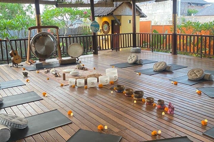 Sunset Sound Bath on Nusa Lembongan: Open-Air Gong & Crystal Bowl Healing photo 2