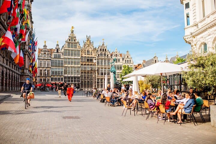 Antwerp Self-Guided City Walk with 7-Language Audio Guide photo 6