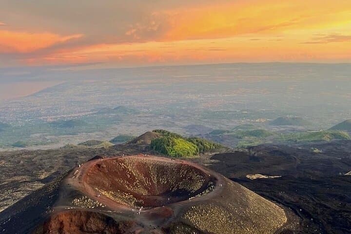 Sunset on Mount Etna: Guided Evening Tour from Catania