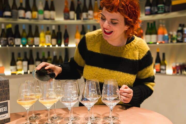 Manchester Walking Wine Tasting: 4-Hour City Bar Crawl and Tasting Tour photo 4
