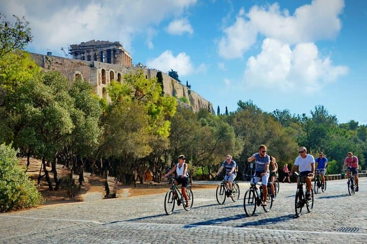 Athens Scenic E‑Bike Tour: Acropolis, Agora & Plaka in 2.5 Hours