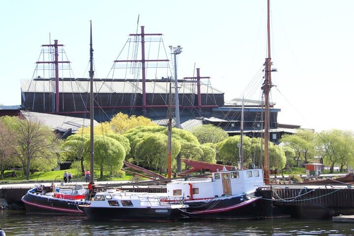 Vasa Museum & Skansen Tour — Fast-Track Tickets and Private Guide in Stockholm photo 3