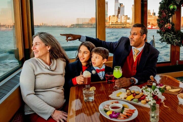 Experience the Magic of New York City with a Holiday Cocoa Cruise photo 1