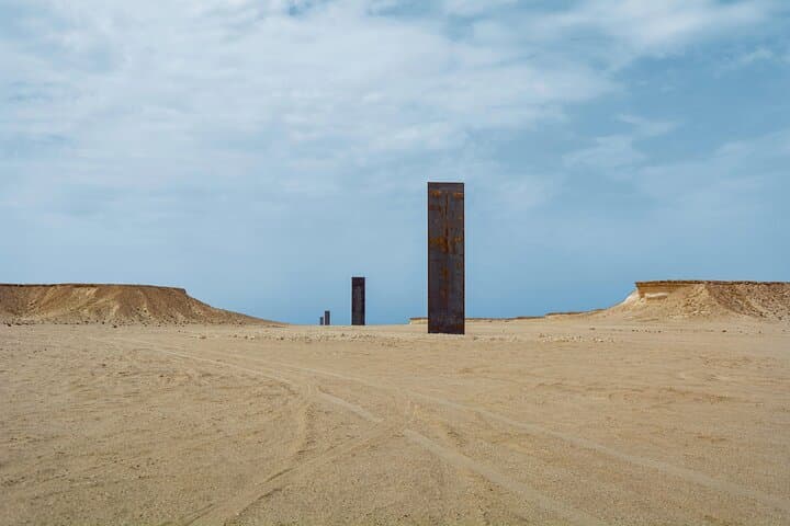 Doha West Coast Tour: Richard Serra Sculpture & Zekreet Peninsula Adventure