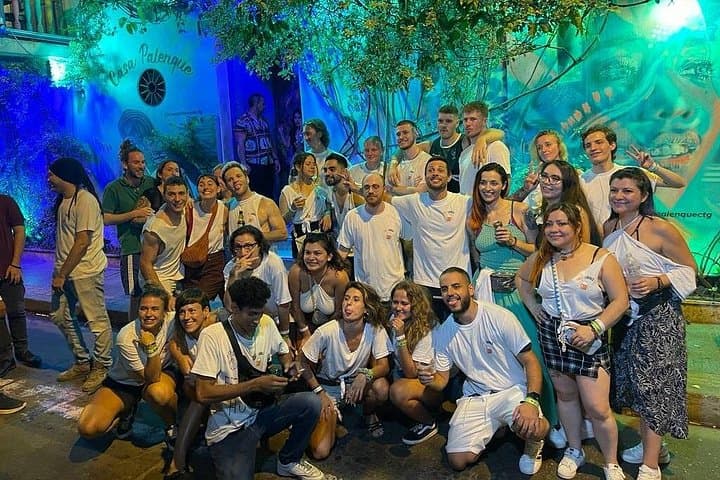 Cartagena Pub Crawl: Live the Nightlife in the Walled City photo 2