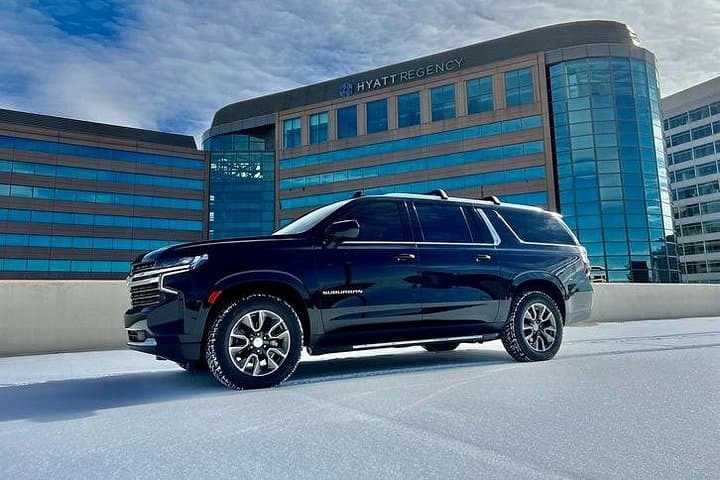 Private Red Rocks Shuttle: Stress-Free Roundtrip Transport to Red Rocks Amphitheatre photo 3